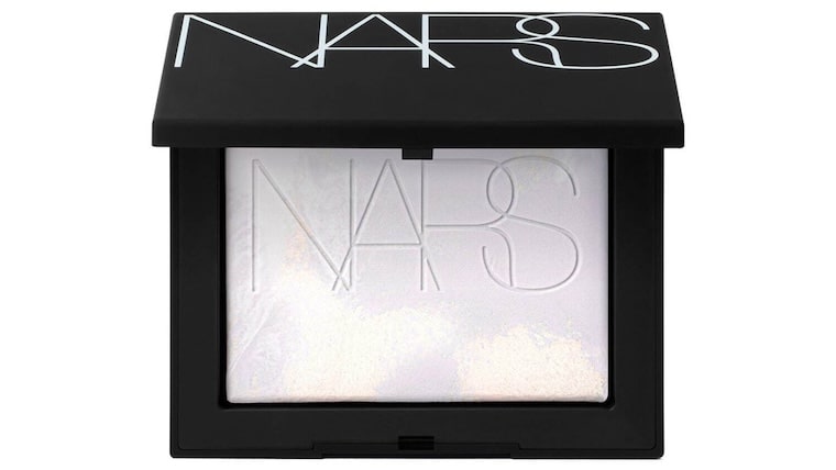 NARS ライトリフレクティング プリズマティックパウダー